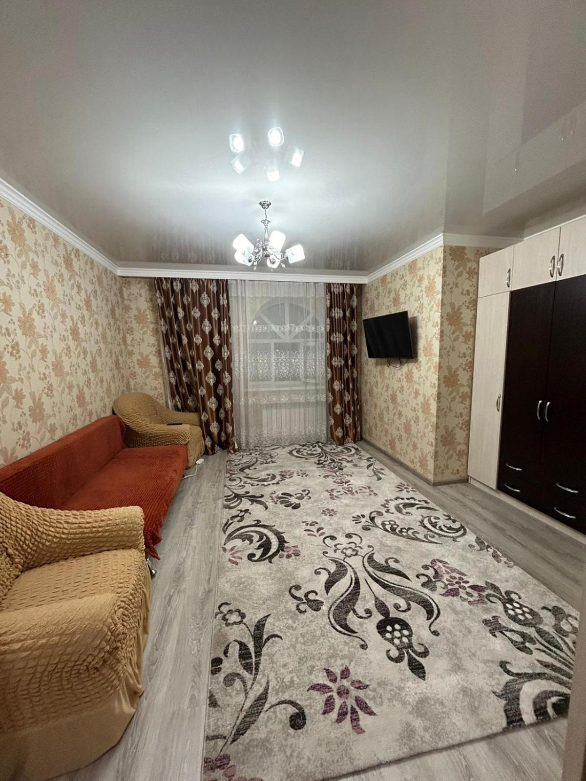 Уютная Квартира Комфорт Класса143 Promyshlennyy Exteriér fotografie